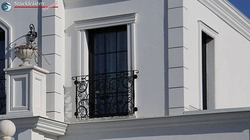 Außenstuckprofil München 119 als Fensterstuck und Rahmen