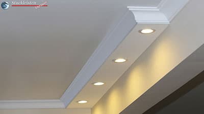 Wandbeleuchtung mit LED-Spots im L-Profil Bayern 190+10