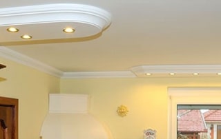 Raumgestaltung mit Zierleiste Trier 14 als modulares Stuckkonzept