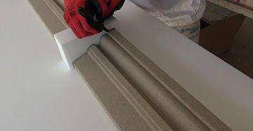 Schnittlinie auf Fassadenprofil-Oberseite anzeichnen