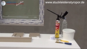 Material und Werkzeug für Fassadenstuck-Montage