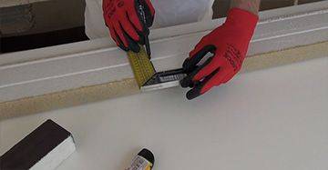 Schnittlinie auf Rahmenprofil-Rückseite markieren